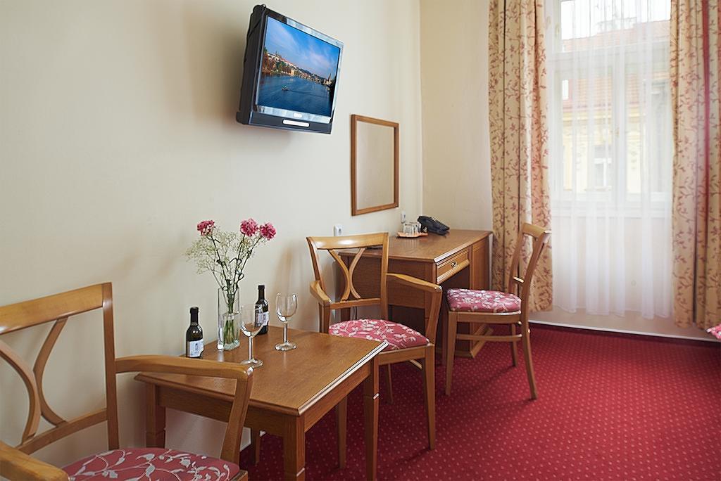 Otel Anna
