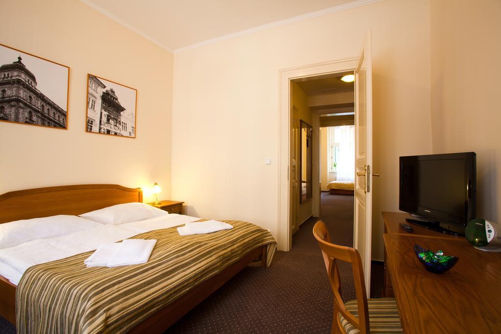 Otel Anna